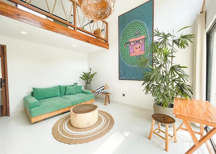 Hotel Cari Surf Camp & Studio's Uluwatu (Bali)
