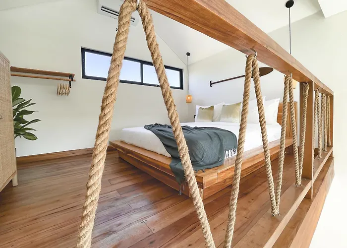 Hotel Cari Surf Camp & Studio's Uluwatu (Bali)