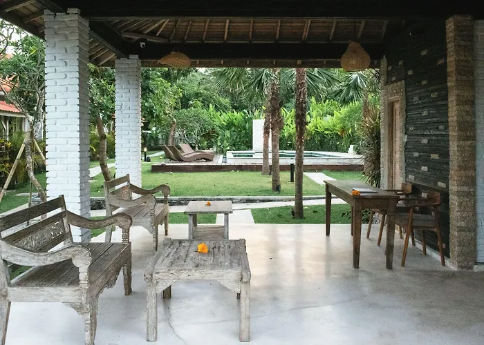 Hotel Cari Surf Camp & Studio's Uluwatu (Bali)
