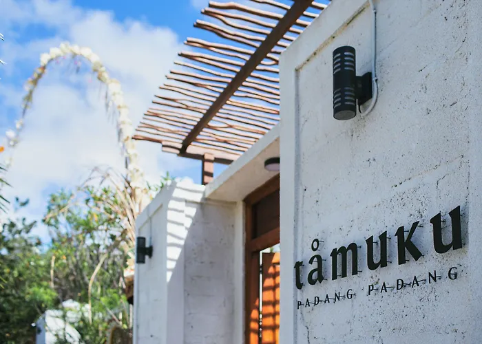 Hotel Cari Surf Camp & Studio's Uluwatu (Bali)