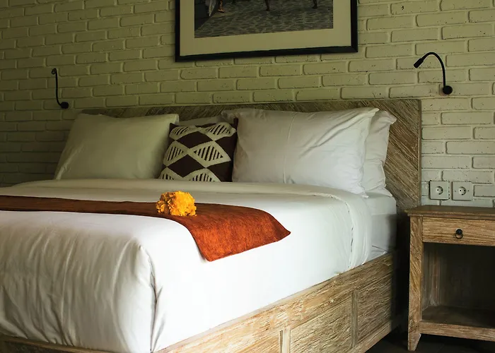 Cari Surf Camp & Studio's 3* Uluwatu (Bali)